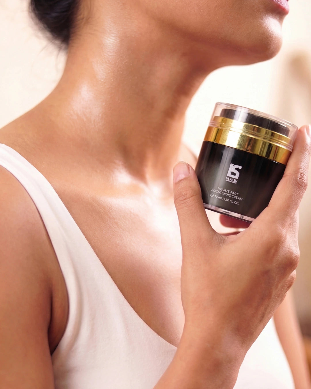 India's First Glutathione & Antioxidants Infused Advanced Neck Brightening Cream